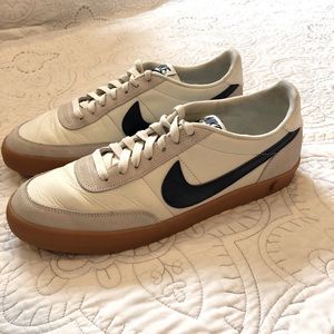Nike everyday Shoes